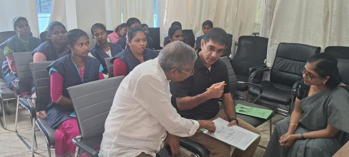 Mentor interaction with learners